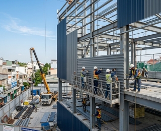 Giải Pháp Vật Liệu Bền Vững Cùng TÔN SẮT THÉP TUẤN TIẾN